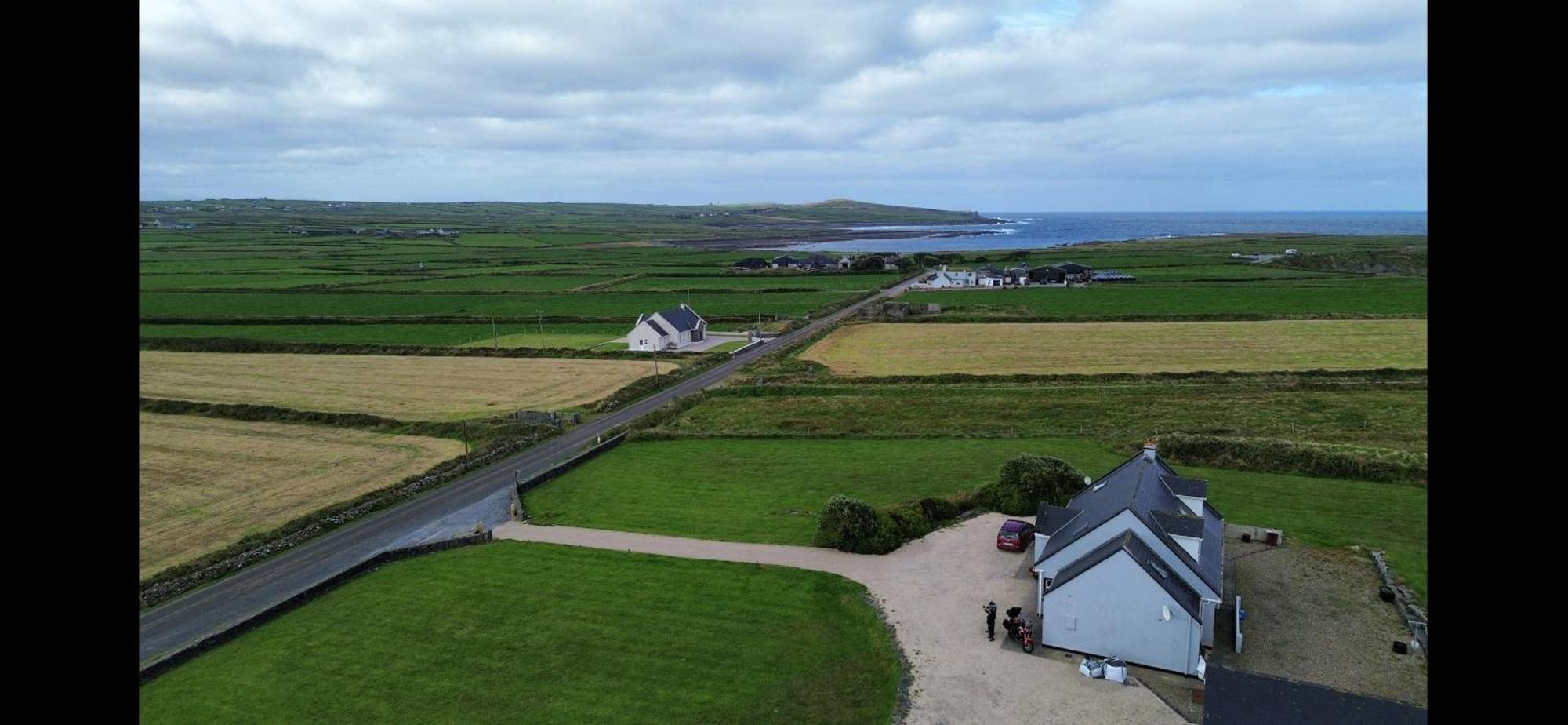 Cois Na Mara Bridges Of Ross V15 T677 Bed & Breakfast Kilbaha Eksteriør bilde